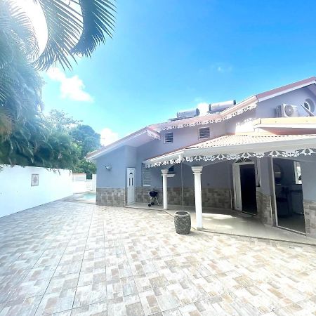 Les Appart Villa Sunbay Caraibes Avec Piscine Privative Vue Mer Et Montagne Le Francois Bagian luar foto