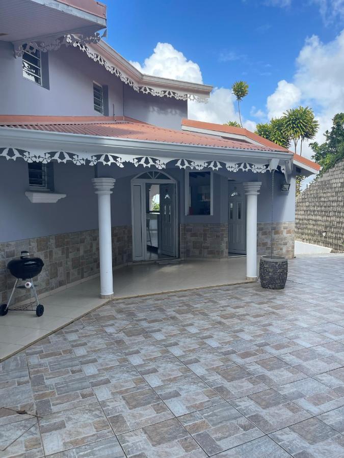 Les Appart Villa Sunbay Caraibes Avec Piscine Privative Vue Mer Et Montagne Le Francois Bagian luar foto